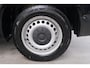 Volkswagen Transporter 2.0 TDI L2H1 150 PK - N.A.P. Airco, Cruise, Navi, PDC.