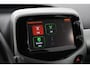 Toyota Aygo 1.0 VVT-i x-play | Airco | Camera | Elektrische ramen voor | Bluetooth