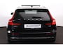 Volvo V60 T6 Recharge AWD Ultra Bright - Panorama/schuifdak - IntelliSafe Assist & Surround - 360º Camera - Harman/Kardon audio - Adaptieve LED koplampen - Verwarmde voorstoelen, stuur & achterbank - Parkeersensoren voor & achter - Elektr. bedienb. voorstoelen met geheugen - Head up display - Extra getint glas - 18' LMV