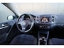Volkswagen Tiguan 1.4 TSI | Navigatie | Trekhaak | PDC | Sportuitrusting |