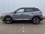 Peugeot 2008 1.2 PureTech 130PK GT Automaat | Alcantara Interieur | Elektrisch Verstelbare Bestuurdersstoel | Stoelverwarming | Camera Voor + Achter | Apple Carplay / Android Auto | | Cruise control adaptief met Stop&Go en stuurhulp | DAB ontvanger | Dakrails