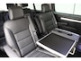 Peugeot Traveller 2.0 BlueHDi Business VIP Long S&S 180 PK | Automaat | Luxe uitvoering | 7 Zitplaatsen | Lederen bekleding | Elektrische schuifdeuren | Sidebars | Trekhaak | VOL opties