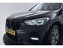 BMW X1 XDrive20i High Executive M-Sport | Trekhaak | Adap. Cruise | Sportstoelen | Breed Navi | Stoelverwarming | Volledig Ond. |