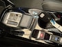Peugeot 2008 1.2 Hybrid 145 GT Elek. Voorstoel | Voorstoelen Verwarmd | Massage | Camera | LED | Digitaal Dashboard | Parkeersensoren Rondom | Carplay | Achteruitrijcamera | Airco (automatisch) | Apple Carplay/Android Auto|telefoonintegratie premium