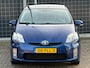 Toyota Prius 1.8 |Executive Business | navi | solar |