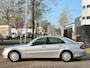 Mercedes-Benz E-klasse 240 Avantgarde|YOUNGTIMER|ORIGINEELNL|NAP|AUT|NAVI|XENON