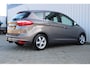 Ford C-Max 1.0 Titanium | Trekhaak | Achteruitrij camera | Parkeersensoren | Climate control | Cruise control | Navigatie | Isofix | Zomer en winterbanden op velg |