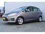 Ford C-Max 1.0 Titanium | Trekhaak | Achteruitrij camera | Parkeersensoren | Climate control | Cruise control | Navigatie | Isofix | Zomer en winterbanden op velg |