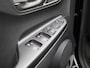 Hyundai Kona Electric EV Fashion 64 kWh | AUTOMAAT | Navigatie | Heads-Up Display | Apple Carplay / Android Auto | Climate Control | Achteruitrijcamera | Parkeersensoren |  Cruise Control | DAB