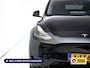 Tesla Model Y RWD 58 kWh | Panoramadak | Stoel-stuurverwarming | Zwart leder | Navigatie | Extra getint glas Camera, Autopilot, Dodehoek detector, Elektrisch verstelbare stoelen