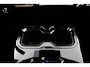 Suzuki e-Vitara Select 61 kWh | Stoel en Stuurverwarming | Draadloos Apple Carplay & Android Auto | Keyless Entry | 10 Jaar Garantie | Parkeersensoren Rondom |