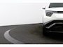 Suzuki e-Vitara Select 61 kWh | Stoel en Stuurverwarming | Draadloos Apple Carplay & Android Auto | Keyless Entry | 10 Jaar Garantie | Parkeersensoren Rondom |