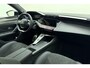 Peugeot 408 1.2 Hybrid 145 e-DCS6 Allure Alcantara l Camera l Parkeersensoren l 3D-Cockpit l Full-LED l Draadloos Apple Carplay/Android Auto l Verwarmd Stuurwiel l TomTom Navigatie l Lichtmetalen velgen
