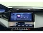 Peugeot 308 SW 1.2 Hybrid 145 e-DCS6 GT Keyless Entry & Go l Full-LED l Camera l Parkeersensoren l Draadloos Apple Carplay/Android Auto l TomTom Navigatie l Digitale cockpit l i-Toggles l Lichtmetalen Velgen