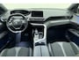Peugeot 5008 1.2 PureTech GT-Line Avantage EAT8 l Full-LED l Cruise control l Climate control l Camera l Parkeersensoren l Apple Carplay/Android Auto l Sfeerverlichting l Two-Tone lak