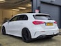 Mercedes-Benz A-klasse 180 Business Solution AMG Night Upgrade / TECHNISCH HELEMAAL IN ORDE , OPTISCH MET ENKELE GEBRUIKERSSPOREN.