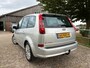 Ford C-Max 1.8-16V Limited | Cruise + Clima + Navi nu € 2.975,-!!!