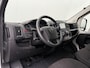 Peugeot Boxer Opel Movano 2.2HDI 140PK Bakwagen | Laadklep | Camera | Multimedia | Airco | Camera | 3-Persoons | Dakspoiler