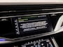 Audi Q8 55 TFSI e quattro S-Line Sport 381Pk Automaat (PANORAMADAK, LUCHTVERING, HEAD-UP DISPLAY, BANG&OLUFSEN, 360 CAMERA, STOELVERWARMING ACHTER, KEYLESS, MATRIX LED, NIEUWSTAAT)