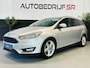 Ford Focus Wagon 1.0 Titanium Trekhaak Camera! 17 INCH! Elektr Stoelen! Vol opties!