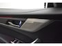 Jaguar F-Pace 2.0 P400e PHEV S Pano Vol Leder El A-klep + Stoelen Meridian Sound Dhoek