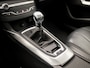 Peugeot 308 SW 1.2 PureTech Sport (PANORAMADAK, APPLE CARPLAY, GROOT NAVI, LEDER, STOELVERWARMING, 360 CAMERA, GETINT GLAS, TREKHAAK, CRUISE, NIEUWE APK, NIEUWSTAAT)