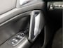 Peugeot 308 SW 1.2 PureTech Sport (PANORAMADAK, APPLE CARPLAY, GROOT NAVI, LEDER, STOELVERWARMING, 360 CAMERA, GETINT GLAS, TREKHAAK, CRUISE, NIEUWE APK, NIEUWSTAAT)