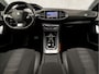 Peugeot 308 SW 1.2 PureTech Sport Automaat 131Pk (VIRTUAL COCKPIT, APPLE CARPLAY, LEDER, STOELVERWARMING, MASSAGE, 360 CAMERA, KEYLESS, TREKHAAK, NIEUWSTAAT)