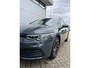 Volkswagen Golf Variant 1.0 eTSI Life Business | Parkeersensoren | Navigatie | Adaptieve cruise control | Stoelverwarming | Digital cockpit | Climate control |