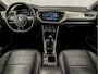 Volkswagen T-Roc 1.0 TSI Luxury Sport (VIRTUAL COCKPIT, LUXE LEDER, APPLE CARPLAY, CAMERA, CLIMATE, STOELVERWARMING, ADAPTIVE CRUISE, LED KOPLAMPEN, GETINT GLAS, ELEK ACHTERKLEP, NIEUWSTAAT)