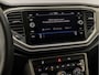 Volkswagen T-Roc 1.0 TSI Luxury Sport (VIRTUAL COCKPIT, LUXE LEDER, APPLE CARPLAY, CAMERA, CLIMATE, STOELVERWARMING, ADAPTIVE CRUISE, LED KOPLAMPEN, GETINT GLAS, ELEK ACHTERKLEP, NIEUWSTAAT)
