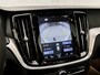 Volvo V60 2.0 T8 Twin Engine AWD Polestar Engineered 405Pk (PANORAMADAK, APPLE CARPLAY, MEMORY SEATS, LEDER, HARMAN/KARDON, TREKHAAK, CAMERA, ADAPTIVE CRUISE, GETINT GLAS, NIEUWSTAAT)