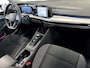 Volkswagen Golf 1.0 110pk eTSI Life Business Achteruitrijcamera | Parkeersensoren voor en achter | Adaptive cruise control
