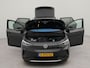 Volkswagen ID.4 First 77 kWh | SoH 91,3% | Apple Carplay | Achteruitrij camera | Warmtewerende voorruit | Wifi | Navigatie | Parkeersensoren voor en achter | Spraakbediening | Cruise control |