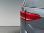 Volkswagen Touran 1.5 150pk TSI Highline 7p Navigatie 'Discover Media' | Velgen 'Salvador', 17 inch lichtmetaal | Panoramaschuif-kanteldak