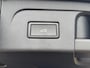 Volkswagen Touran 1.5 150pk TSI Highline 7p Navigatie 'Discover Media' | Velgen 'Salvador', 17 inch lichtmetaal | Panoramaschuif-kanteldak