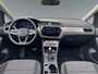 Volkswagen Touran 1.5 150pk TSI Highline 7p Navigatie 'Discover Media' | Velgen 'Salvador', 17 inch lichtmetaal | Panoramaschuif-kanteldak