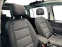 Volkswagen Touran 1.5 150pk TSI Highline 7p Navigatie 'Discover Media' | Velgen 'Salvador', 17 inch lichtmetaal | Panoramaschuif-kanteldak