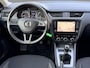 Skoda Octavia Combi 1.0 TSI Greentech Business Edition Apple Carplay & Android / Cruise Control / Navigatie / Clima / Recent beurt gehad /