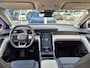Ford Explorer Premium Extended Range RWD 77 kWh | Massage stoelen | Stoelverwarming | Achteruitrijcamera | Elektrische achterklep | 20 inch velgen