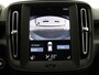 Volvo XC40 T2 MOMENTUM PARK ASSIST V+A CAMERA NAVI BLUETOOTH STOELVERWARMIN