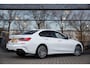 BMW 3-Serie 320e Business Edition Plus , Panoramadak, Leer, Carplay,