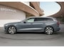 Volvo V60 2.0 T6 Plug-in hybrid AWD Plus Bright | Trekhaak | PDC V+A en Camera | Stoel verwarimg - Ventilatie - Massage | Keyless | 19 inch LM | Extra getint Glas |