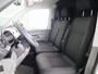 Volkswagen Transporter 2.0 TDI L2H1 32 110 pk | Navigatie via App | Trekhaak | Parkeersensoren achter | Cruise control |