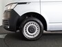 Volkswagen Transporter 2.0 TDI L2H1 32 110 pk | Navigatie via App | Trekhaak | Parkeersensoren achter | Cruise control |