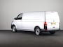 Volkswagen Transporter 2.0 TDI L2H1 32 110 pk | Navigatie via App | Trekhaak | Parkeersensoren achter | Cruise control |