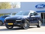 Porsche Cayenne 4.8 Turbo | ELEKTR. TREKHAAK | LUCHTVERING | ELEKTR. VOORSTOELEN INCL MEMORY | STOEL VERWARMING + VERKOELING | CAMERA | PARK SENS V+A | PRACHTIGE STAAT!