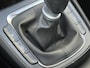Hyundai Kona 1.0 T-GDI Fashion / Apple Carplay & Android Auto / Achteruitrijcamera / 18" Lichtmetalen Velgen / Stoel & Stuurverwarming / Keyless Entry & Start / Dode Hoek Detectie / LED / Draadloze Telefoonlader /