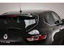 Renault Clio 0.9 TCe Intens | LUMIERE / R LINK- PACK | PANORAMADAK | LED | HALF LEDER | CLIMA