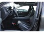 Volvo V60 B3 Automaat Momentum Business | Schuif/kanteldak | Camera | Keyless | PDC V+A | Verw. stoelen & stuurwiel |